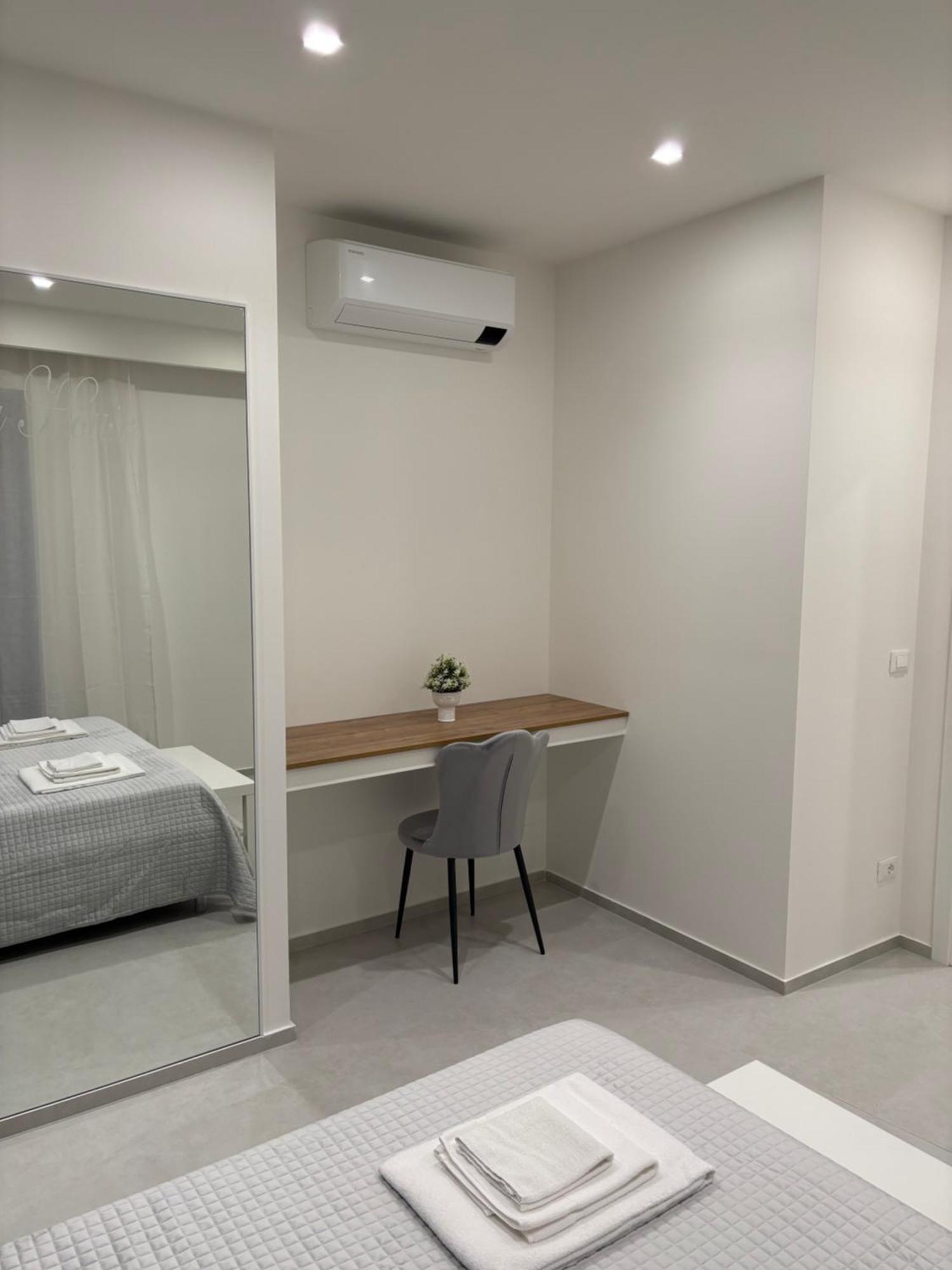 Camastra House *